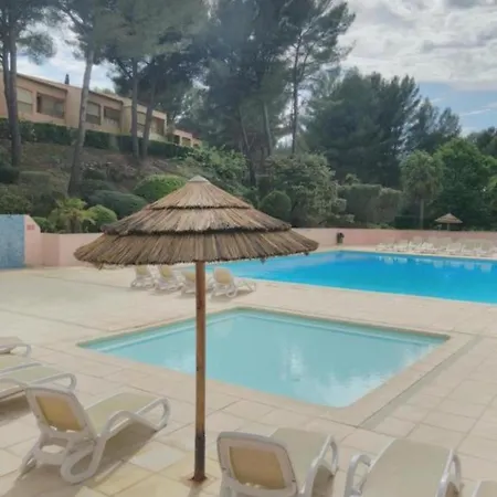 Cocon Des Pins 4 Personnes, Piscine, Mer, Clim, Wifi *